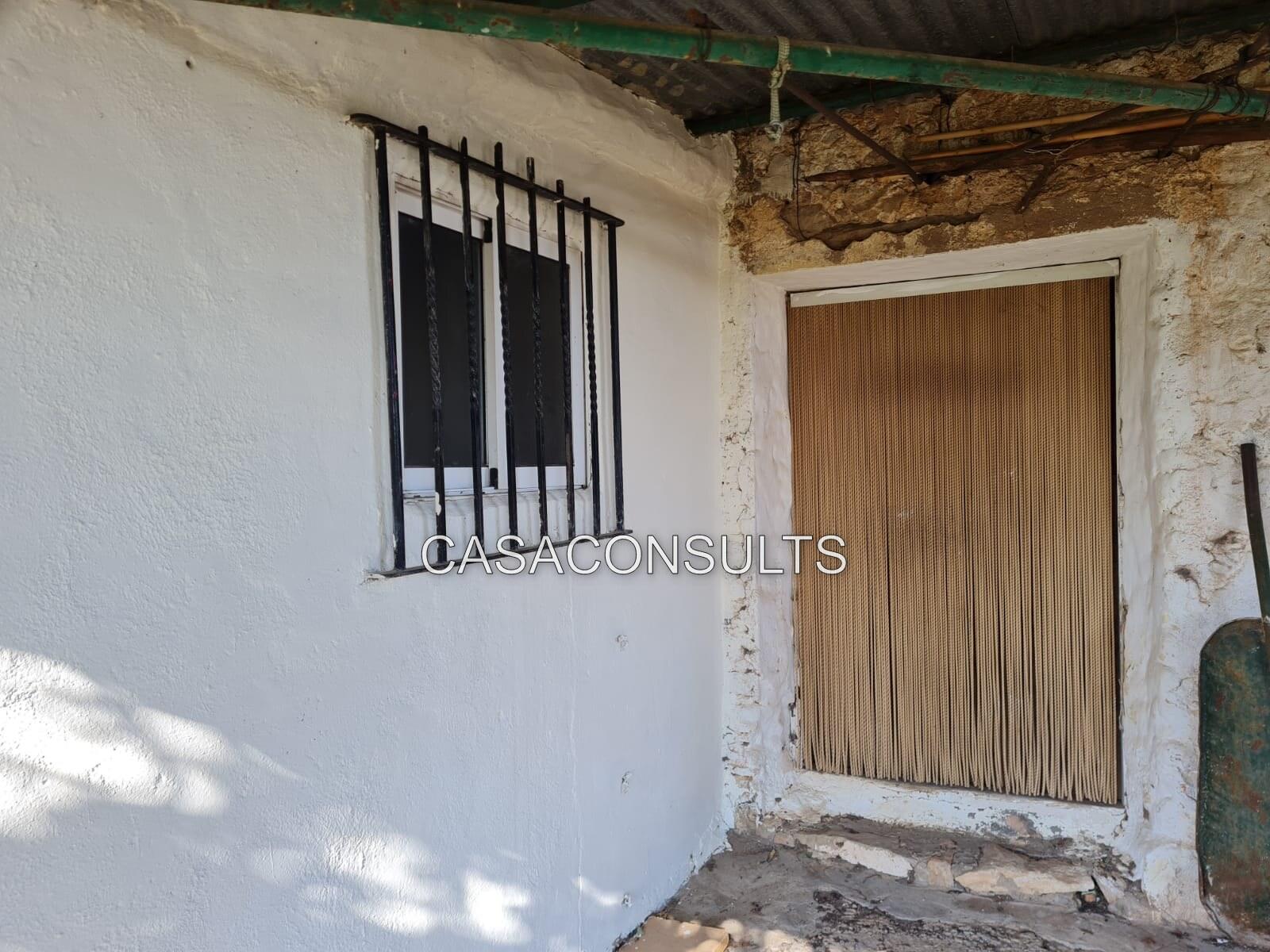 Terraced House for Sale in Culla