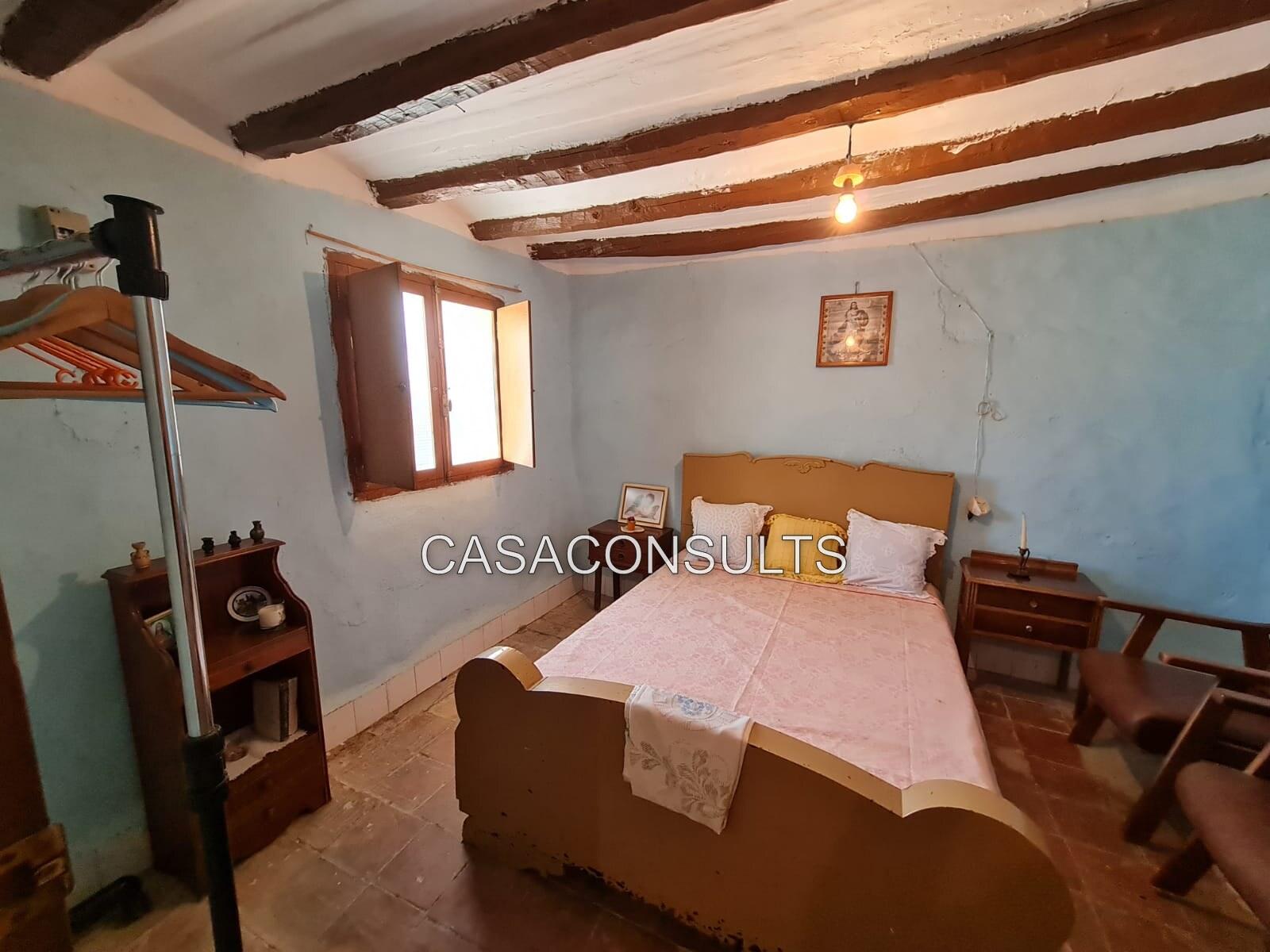 Terraced House for Sale in Culla
