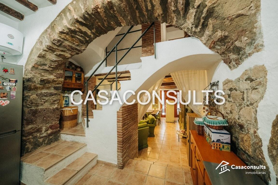 Adosado en Venta en Vilafamés
