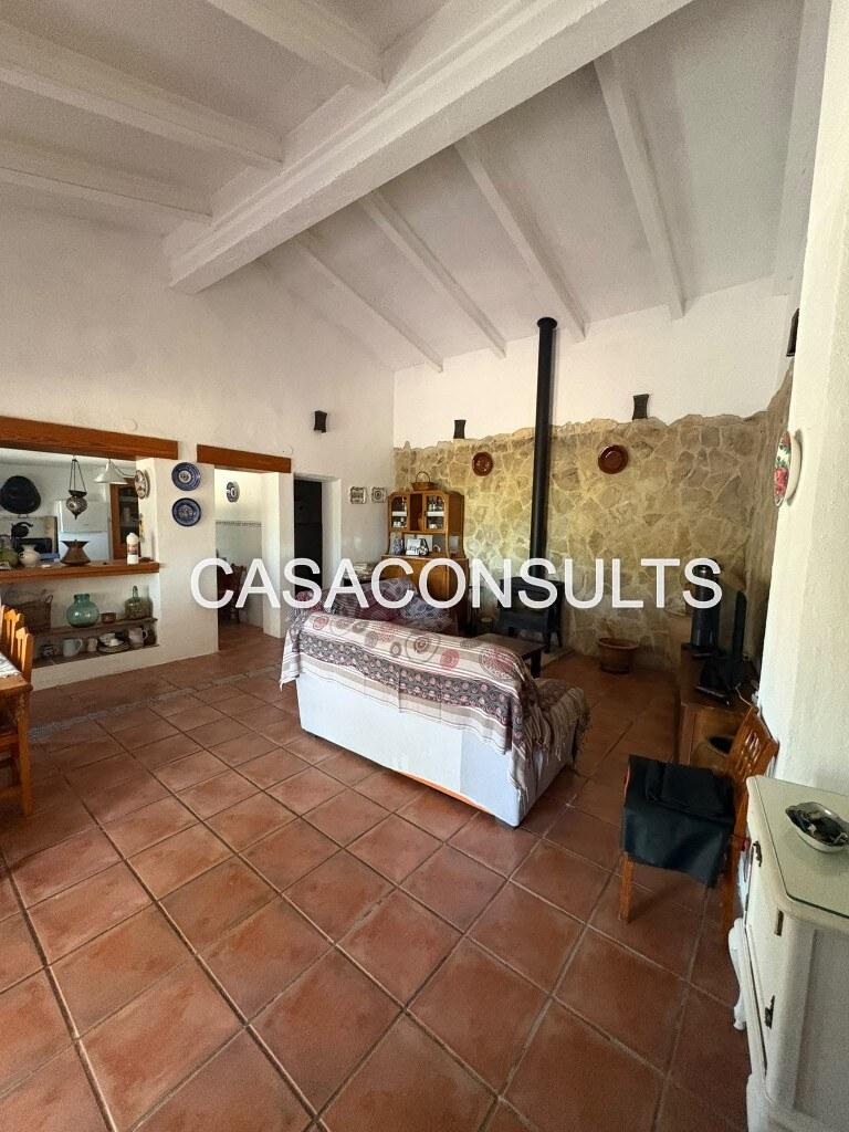 Chalet for Sale in Sierra Engarcerán