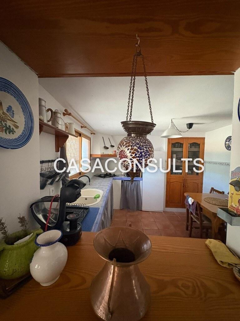 Chalet for Sale in Sierra Engarcerán