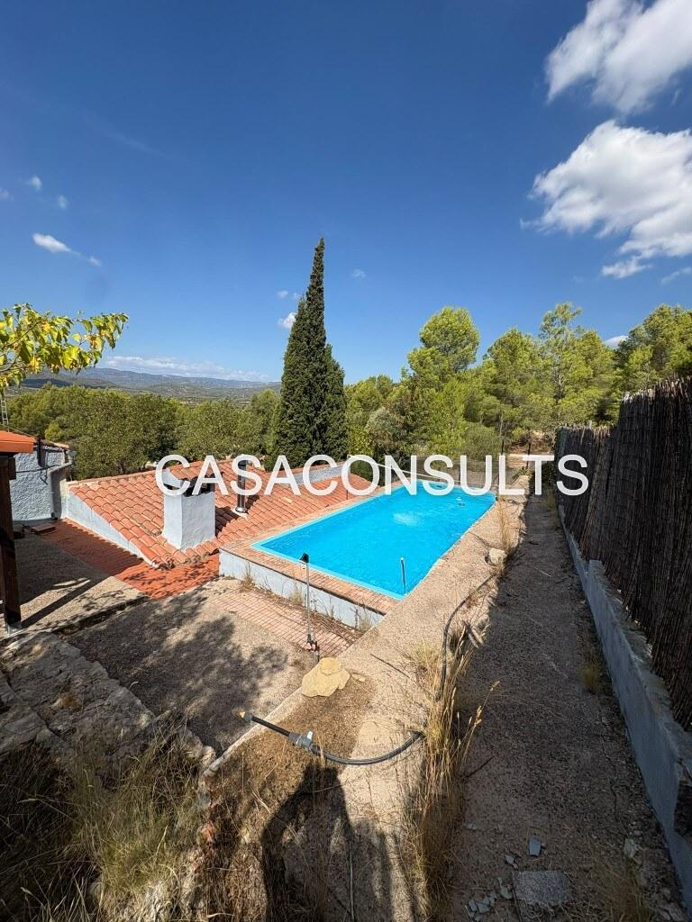 Chalet for Sale in Sierra Engarcerán