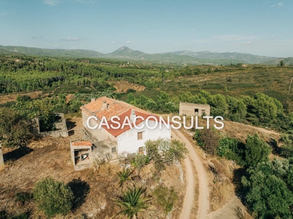 Chalet for Sale in Atzeneta del Maestrat
