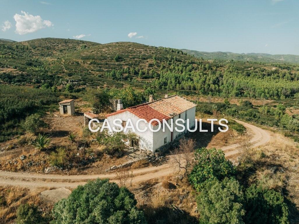 Chalet for Sale in Atzeneta del Maestrat