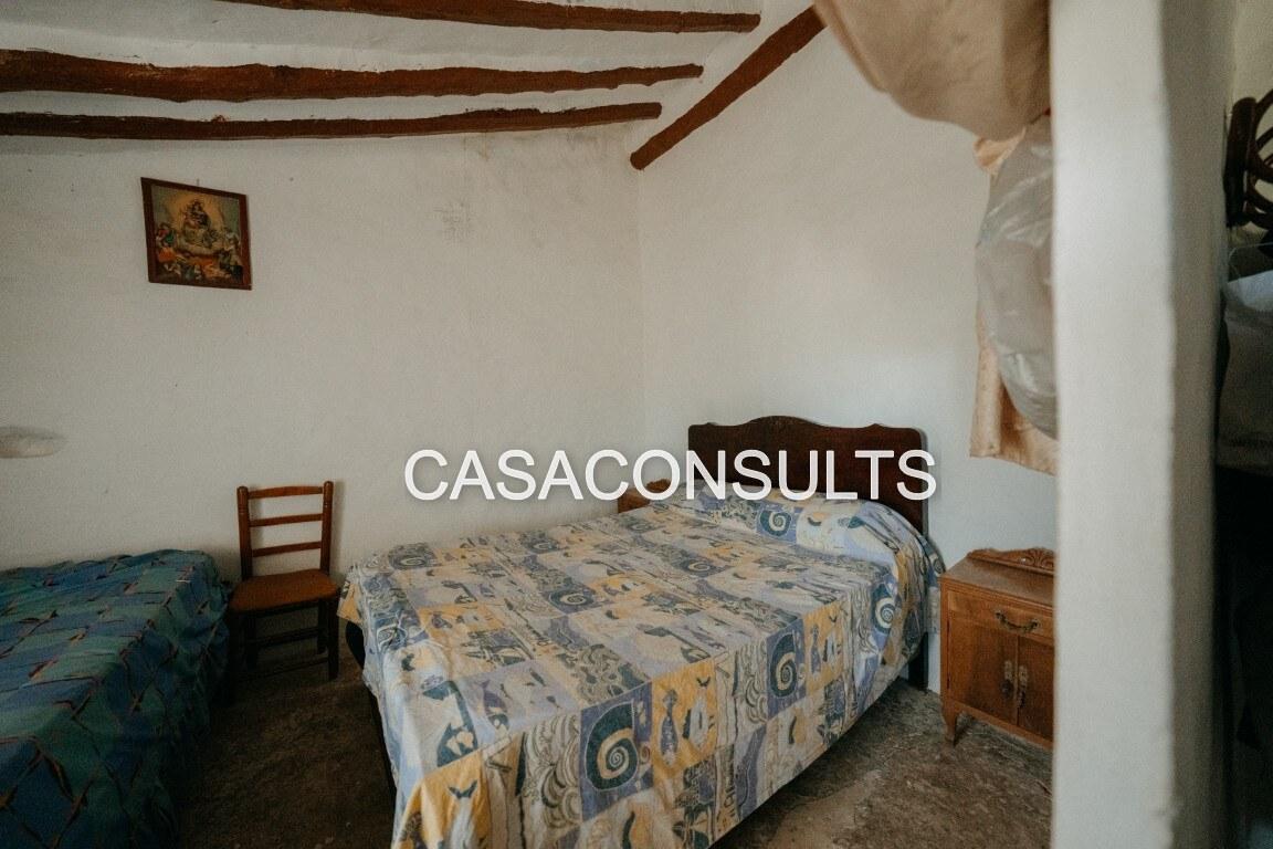 Chalet for Sale in Atzeneta del Maestrat