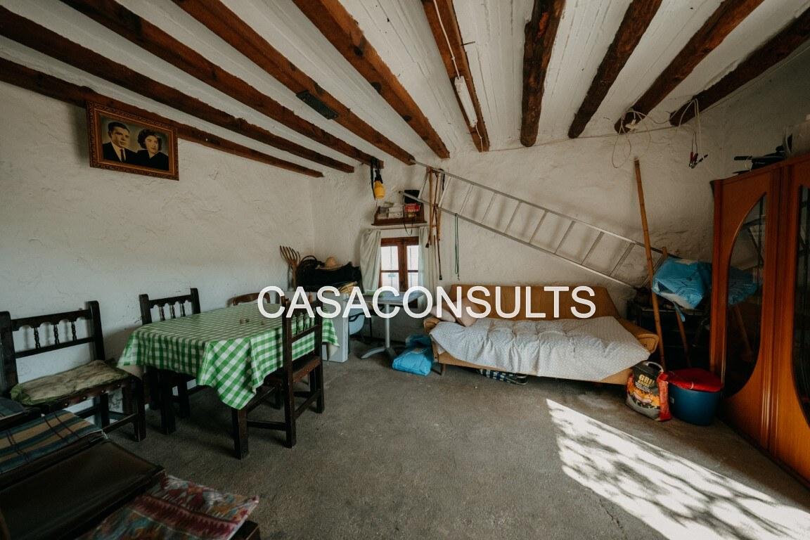 Chalet for Sale in Atzeneta del Maestrat