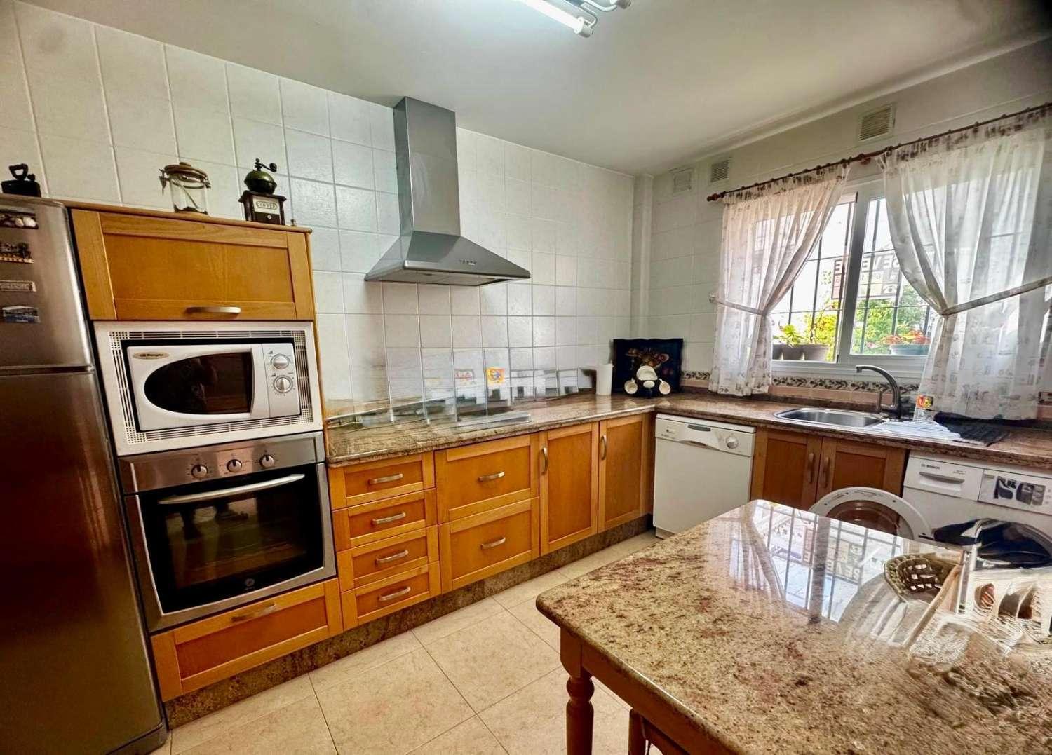 Adosado en Venta en Torrox