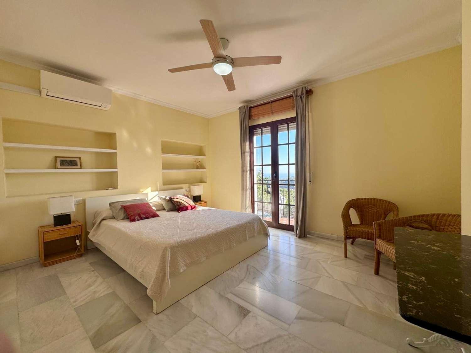Dúplex en Venta en Frigiliana