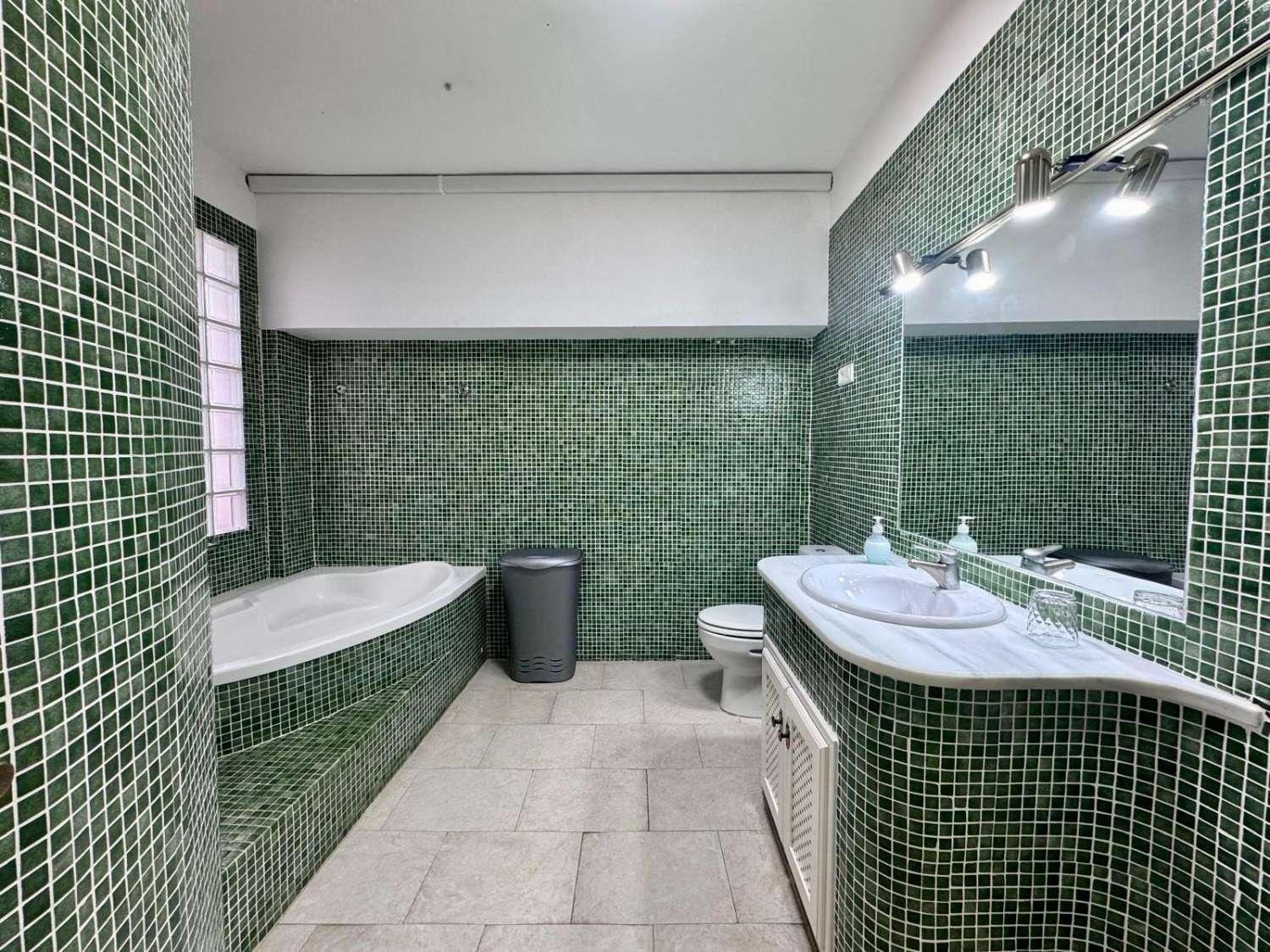 Dúplex en Venta en Frigiliana