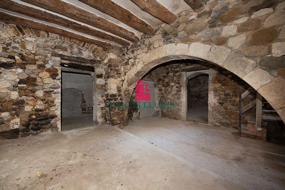 Chalet for Sale in Crespià