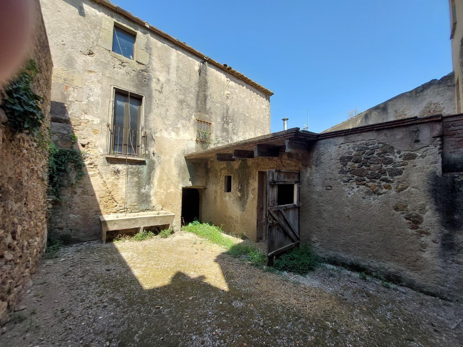 Chalet for Sale in Serra de Daró