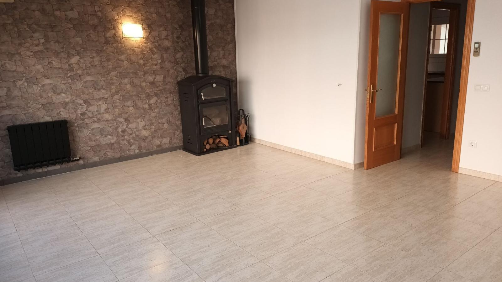 Chalet for Sale in Torroella de Montgrí