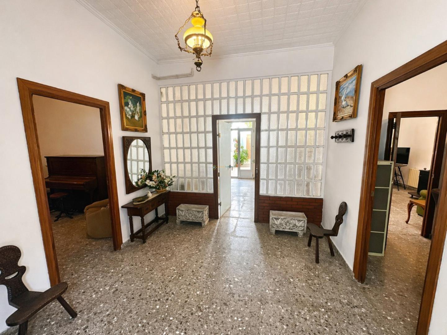 Semi-detached House for Sale in Aielo de Malferit