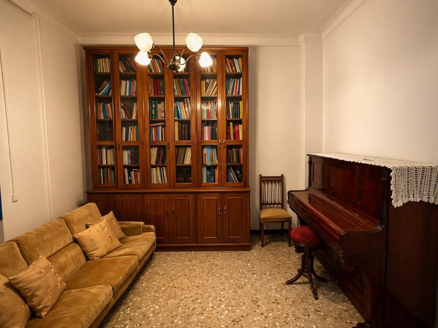 Semi-detached House for Sale in Aielo de Malferit