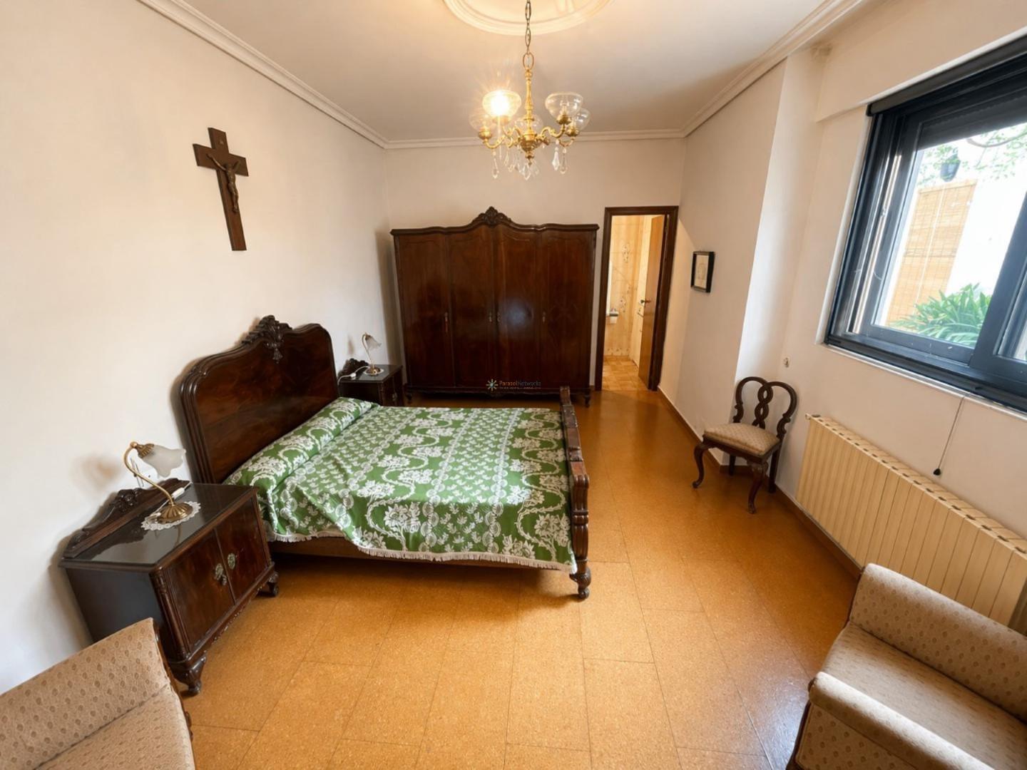 Semi-detached House for Sale in Aielo de Malferit