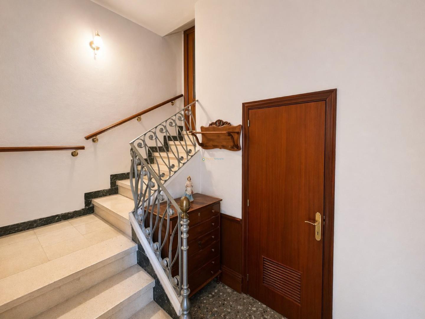 Semi-detached House for Sale in Aielo de Malferit