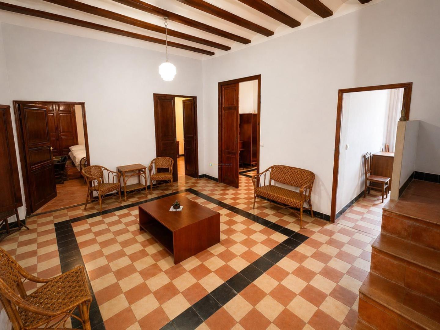 Semi-detached House for Sale in Aielo de Malferit