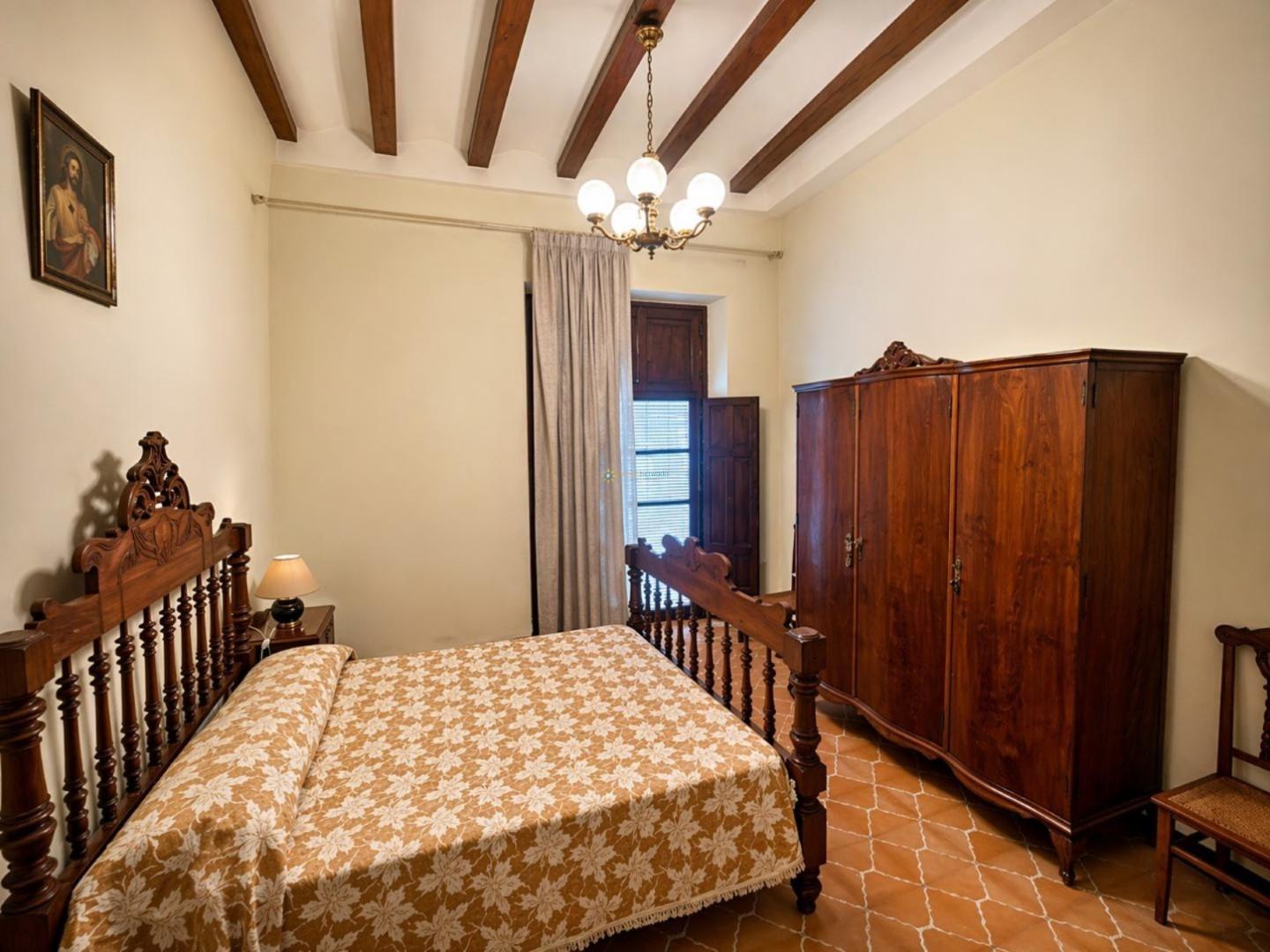 Semi-detached House for Sale in Aielo de Malferit