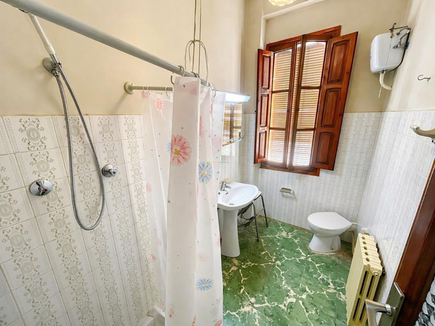 Semi-detached House for Sale in Aielo de Malferit