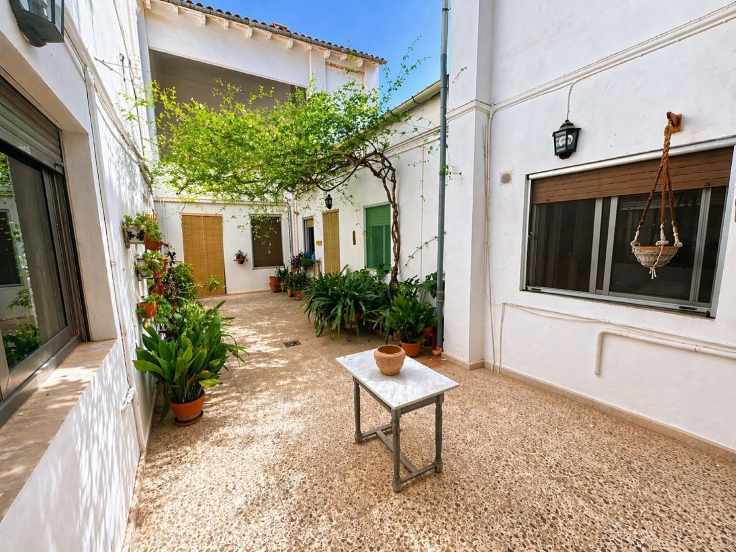 Semi-detached House for Sale in Aielo de Malferit