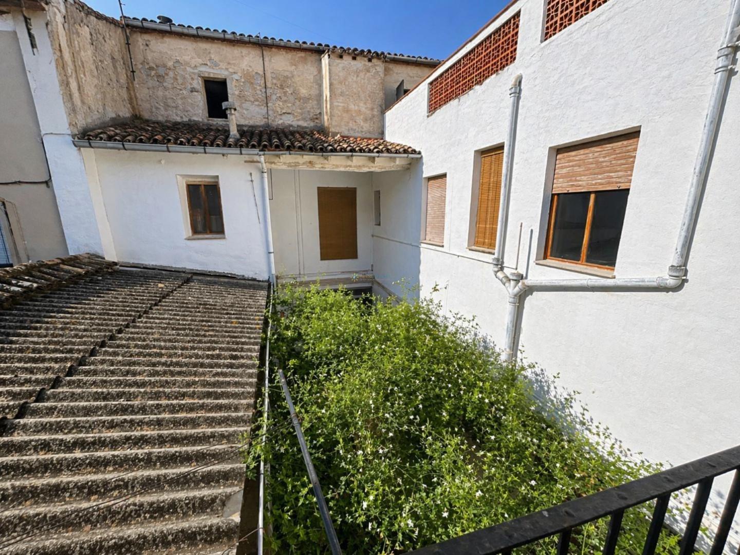 Semi-detached House for Sale in Aielo de Malferit