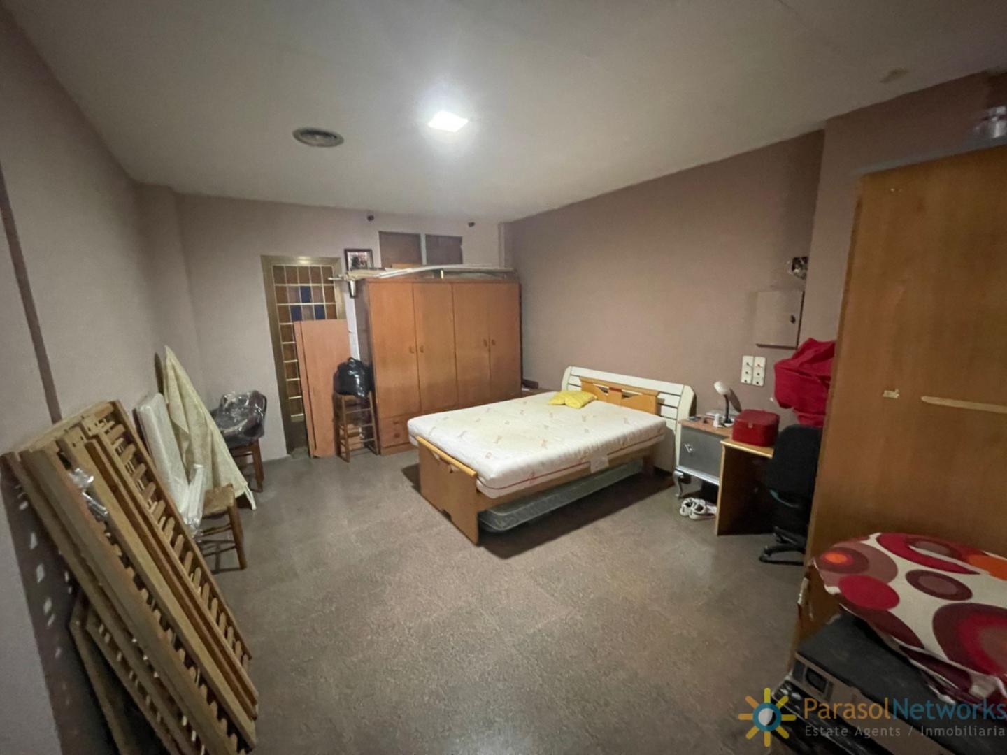 Premise for Sale in Gavarda
