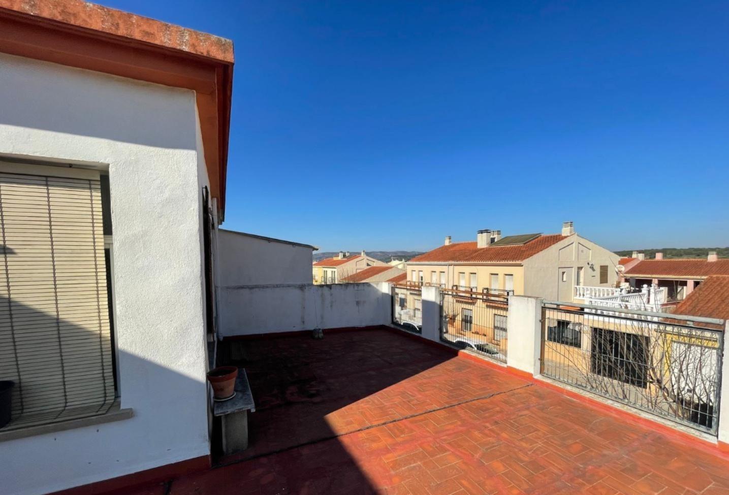 Premise for Sale in Gavarda