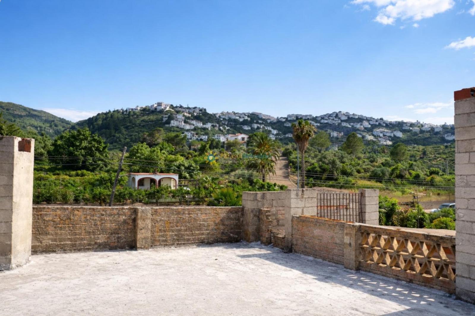 Finca en Venta en Pego