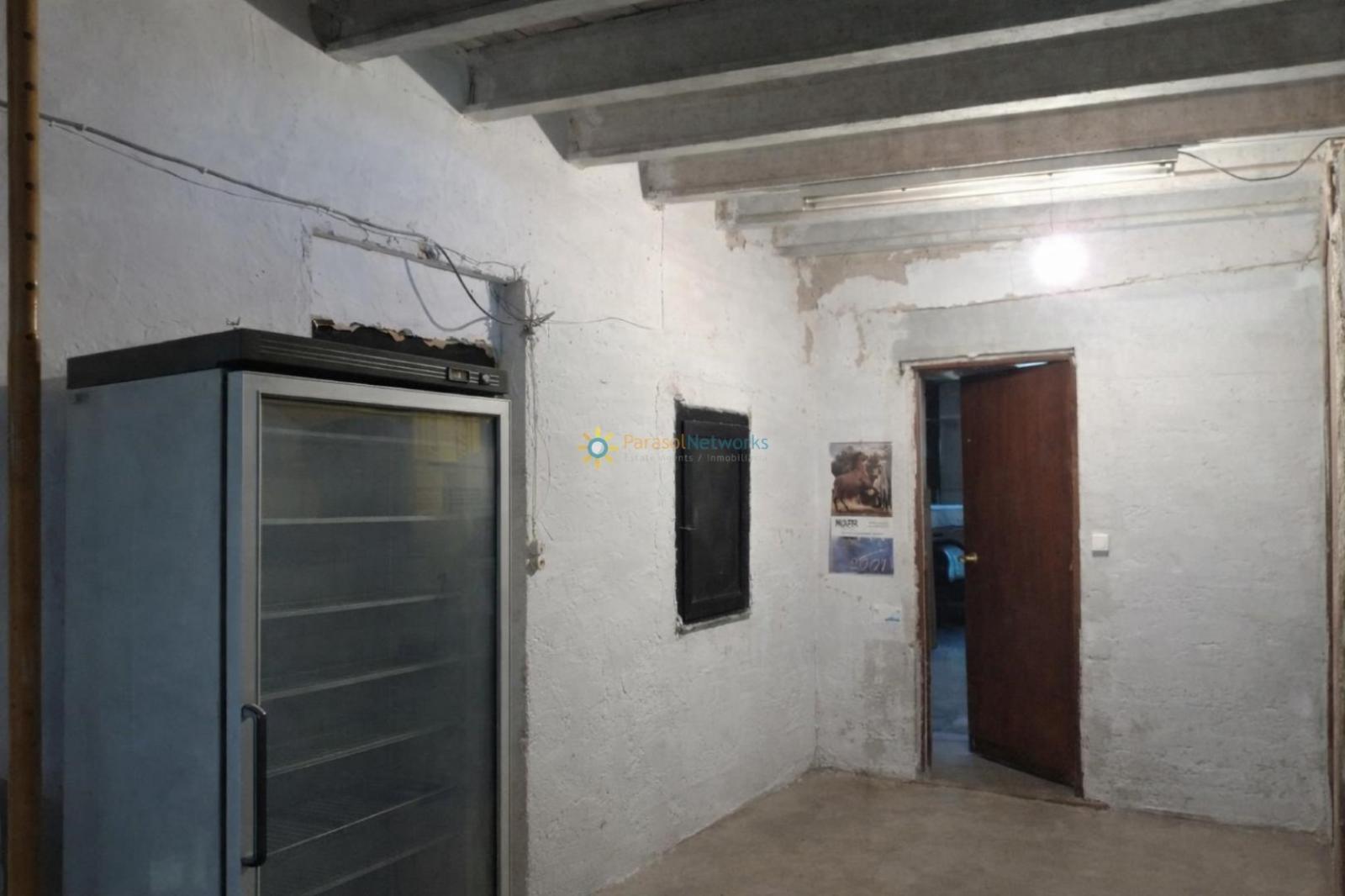 Finca en Venta en Pego