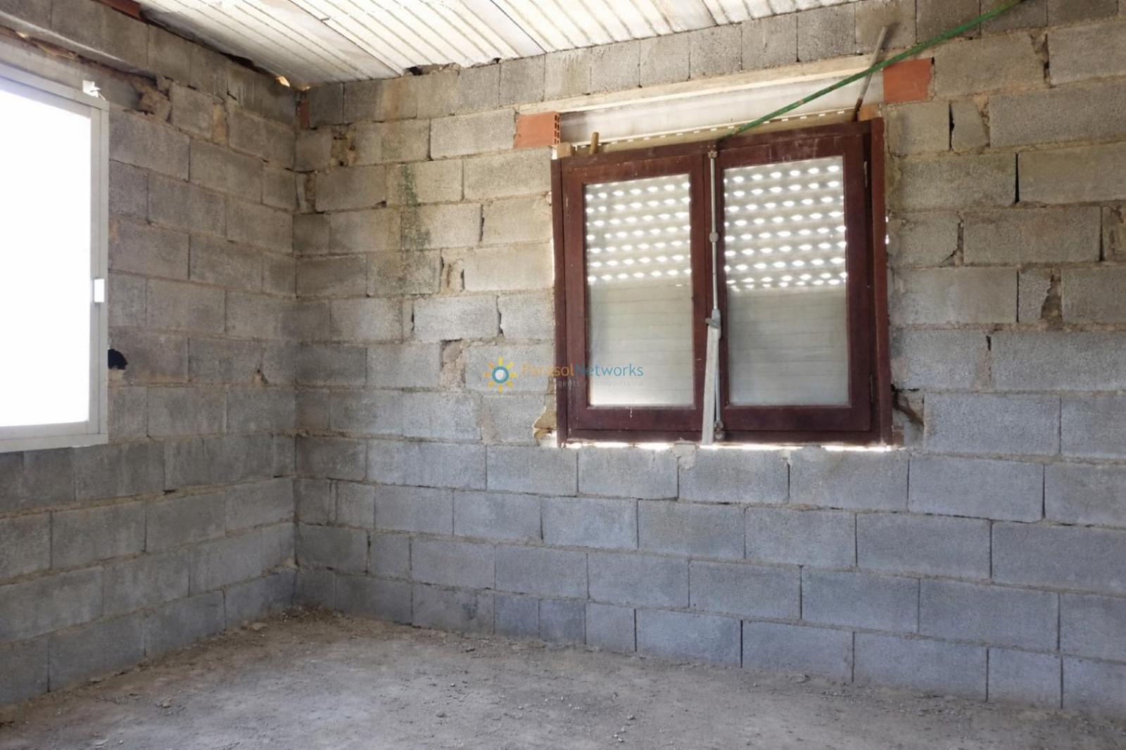 Finca en Venta en Pego