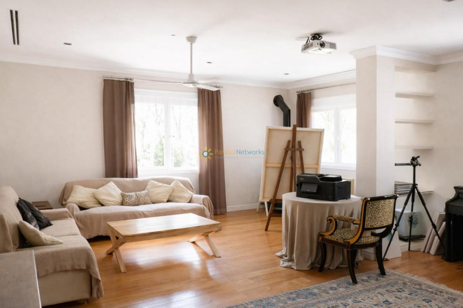 Villa for Sale in Gandia