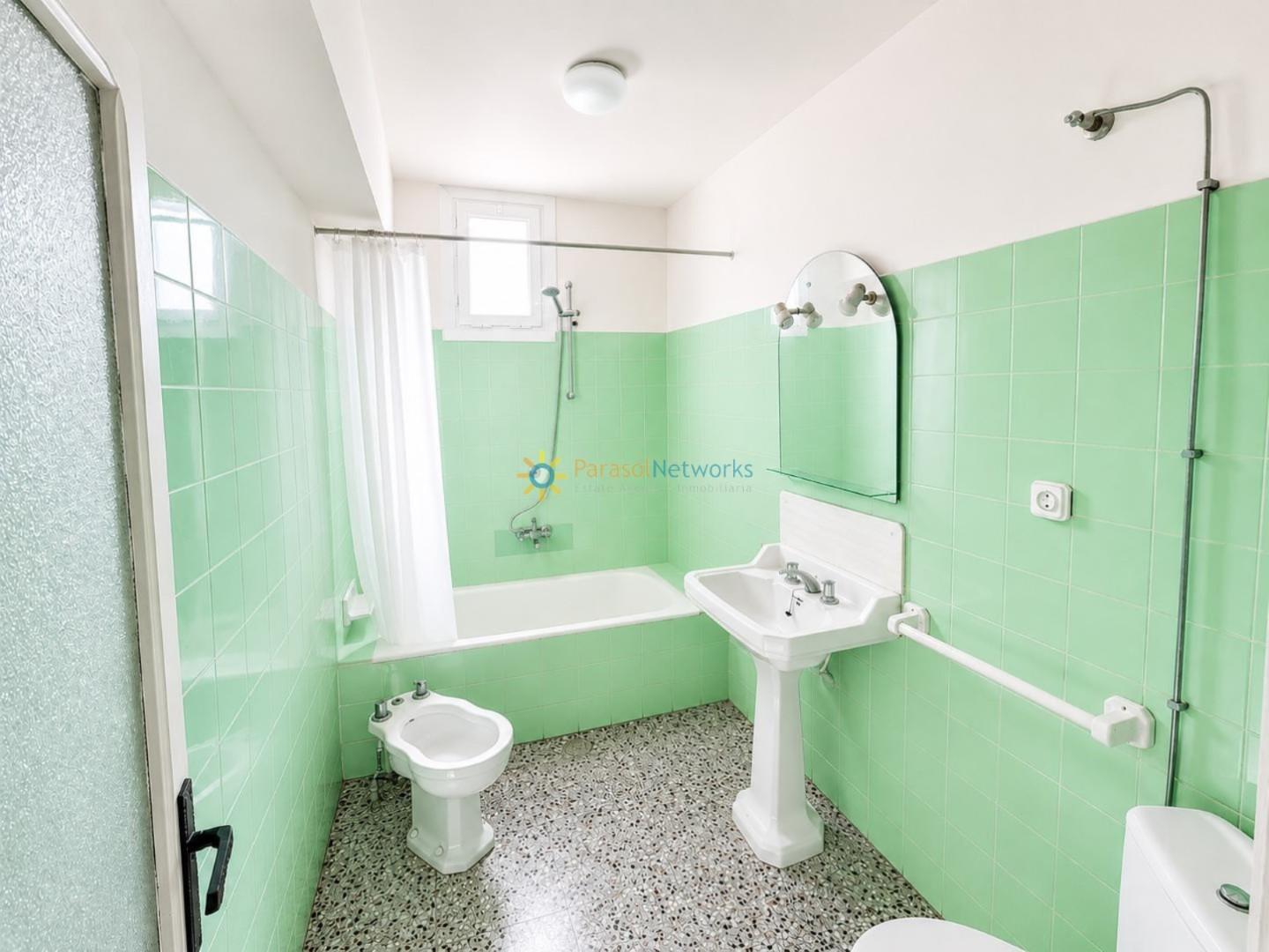 Flat for Sale in Piles