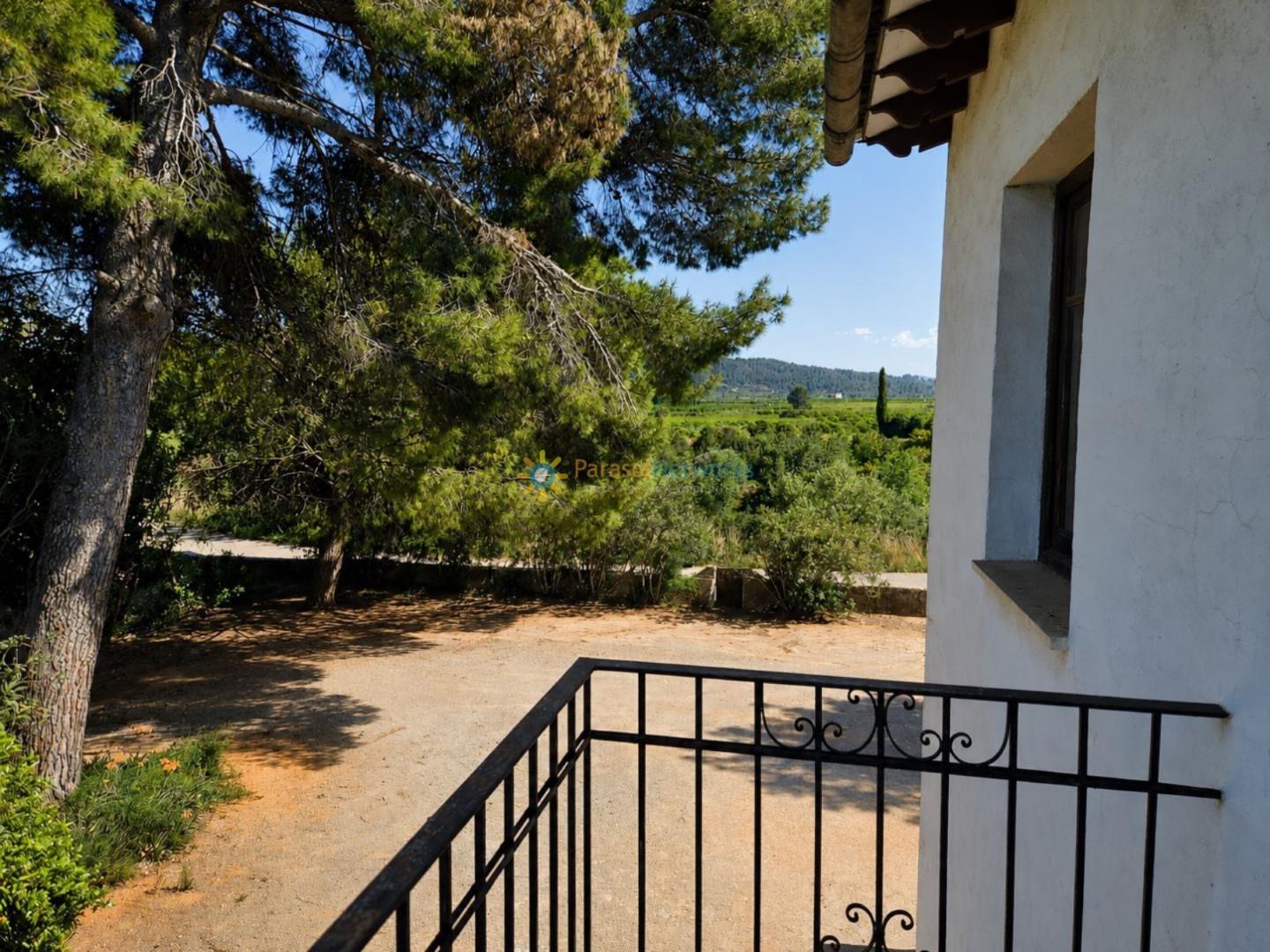 Villa for Sale in Cotes