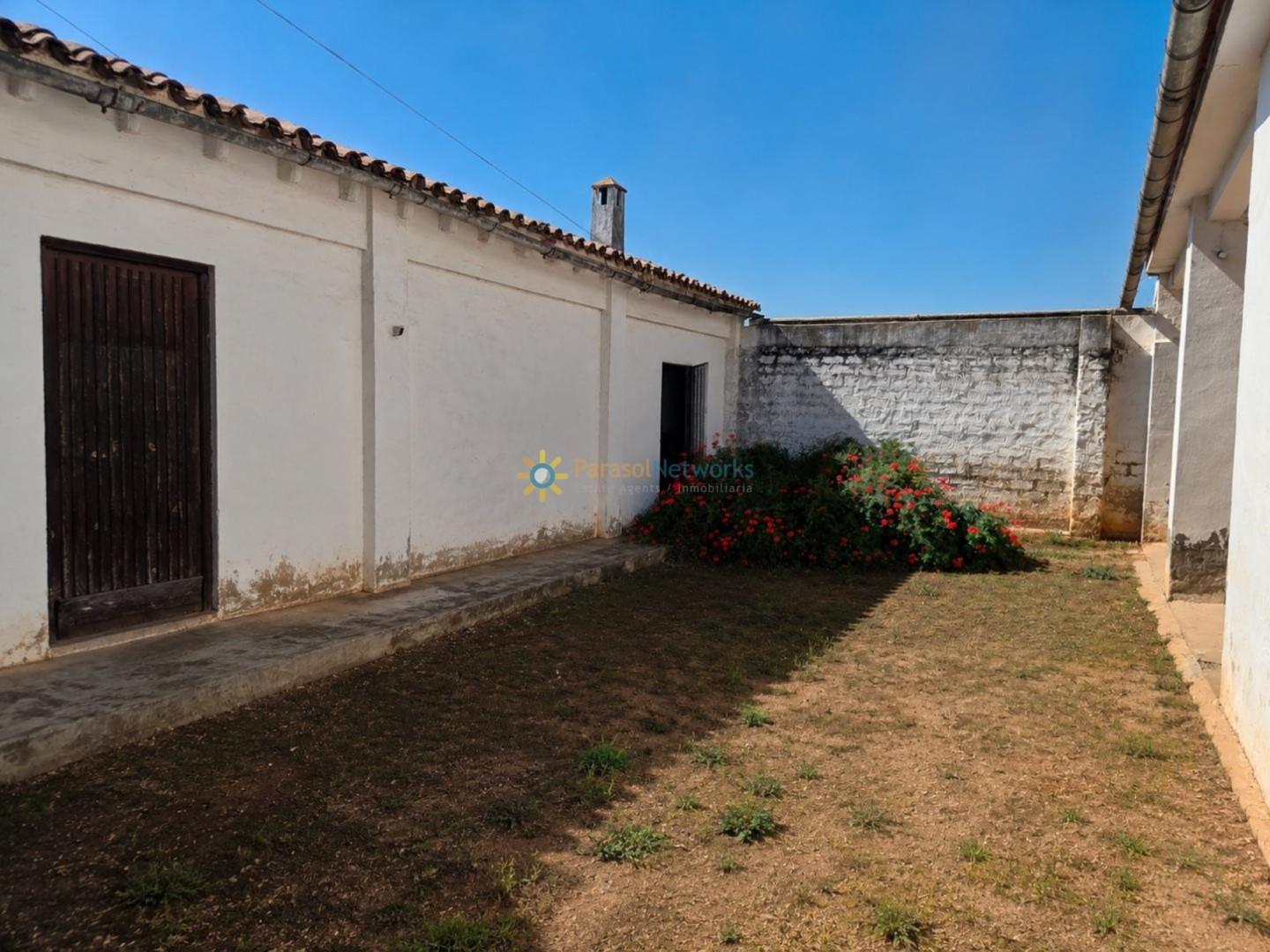 Villa for Sale in Cotes