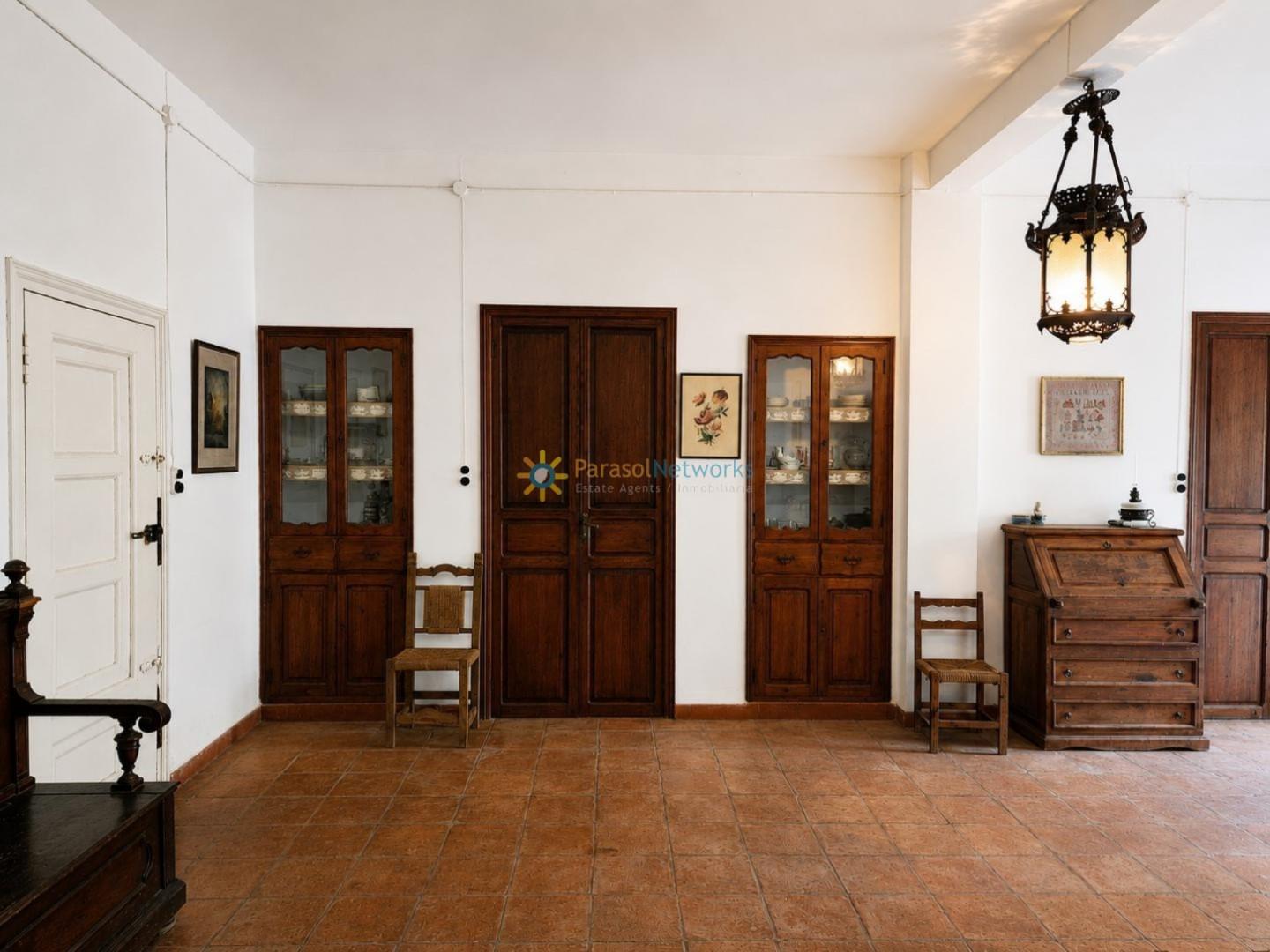 Villa for Sale in Cotes