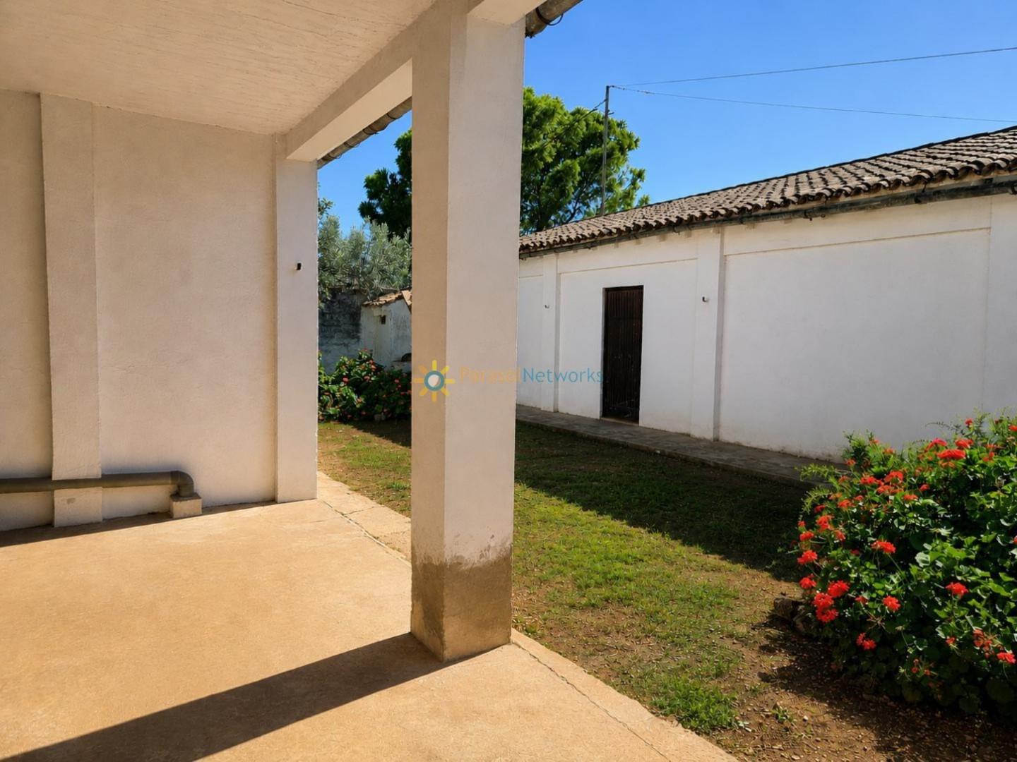 Villa for Sale in Cotes