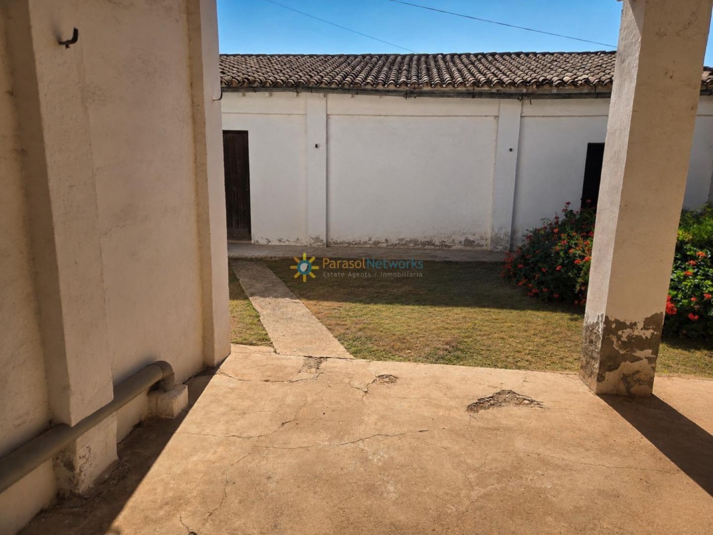 Villa for Sale in Cotes