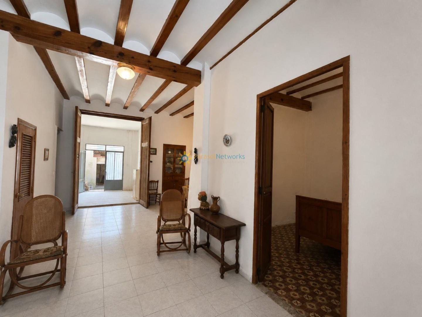 Semi-detached House for Sale in Sellent