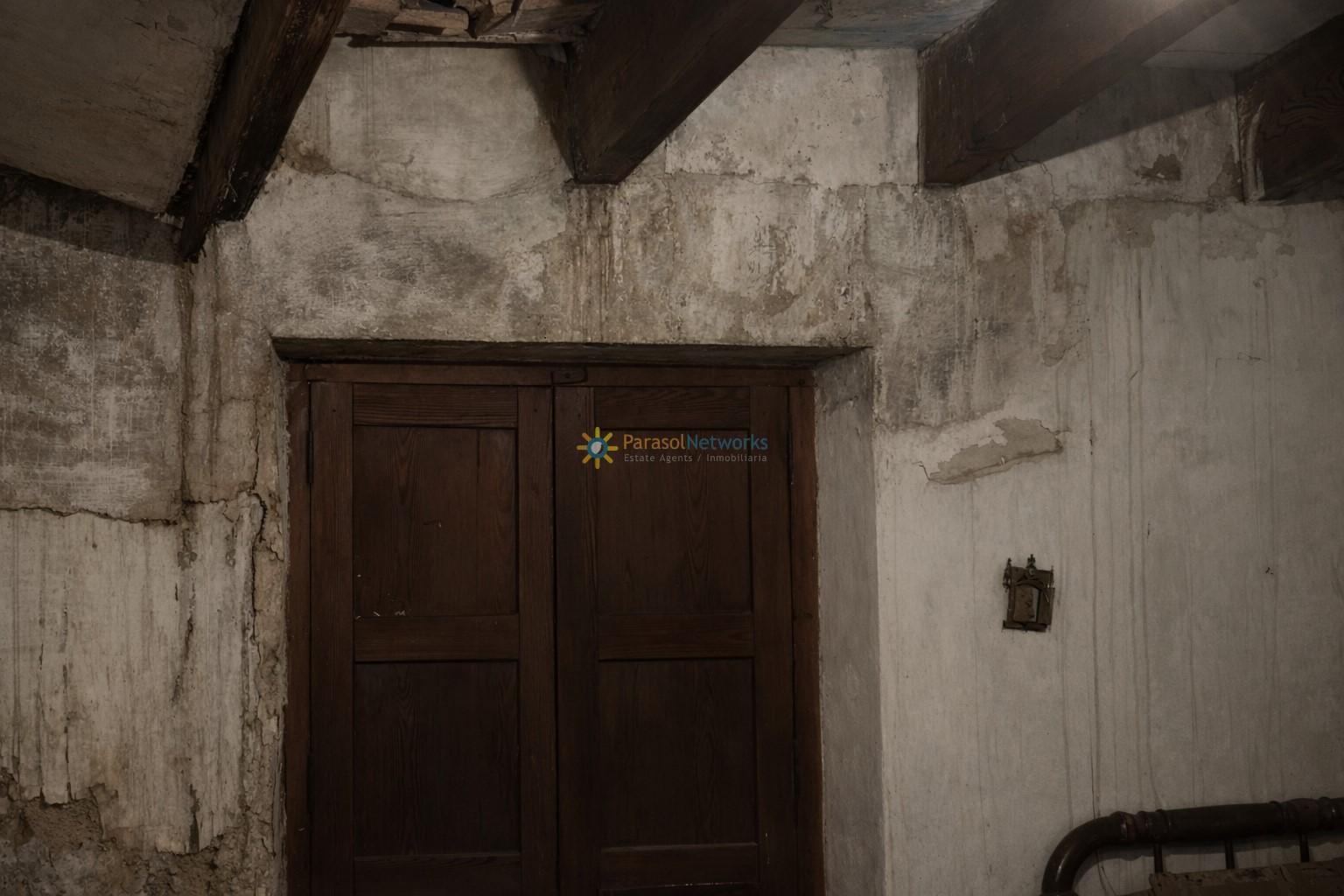 Semi-detached House for Sale in Olleria, l'