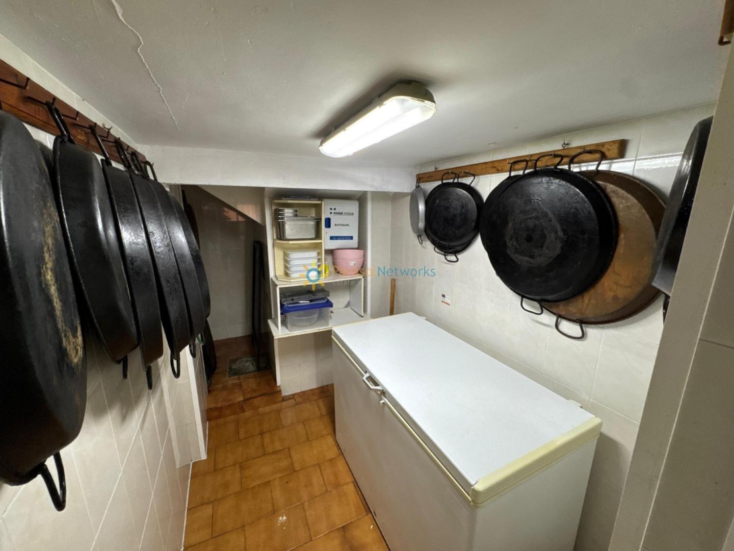 Premise for Sale in Piles