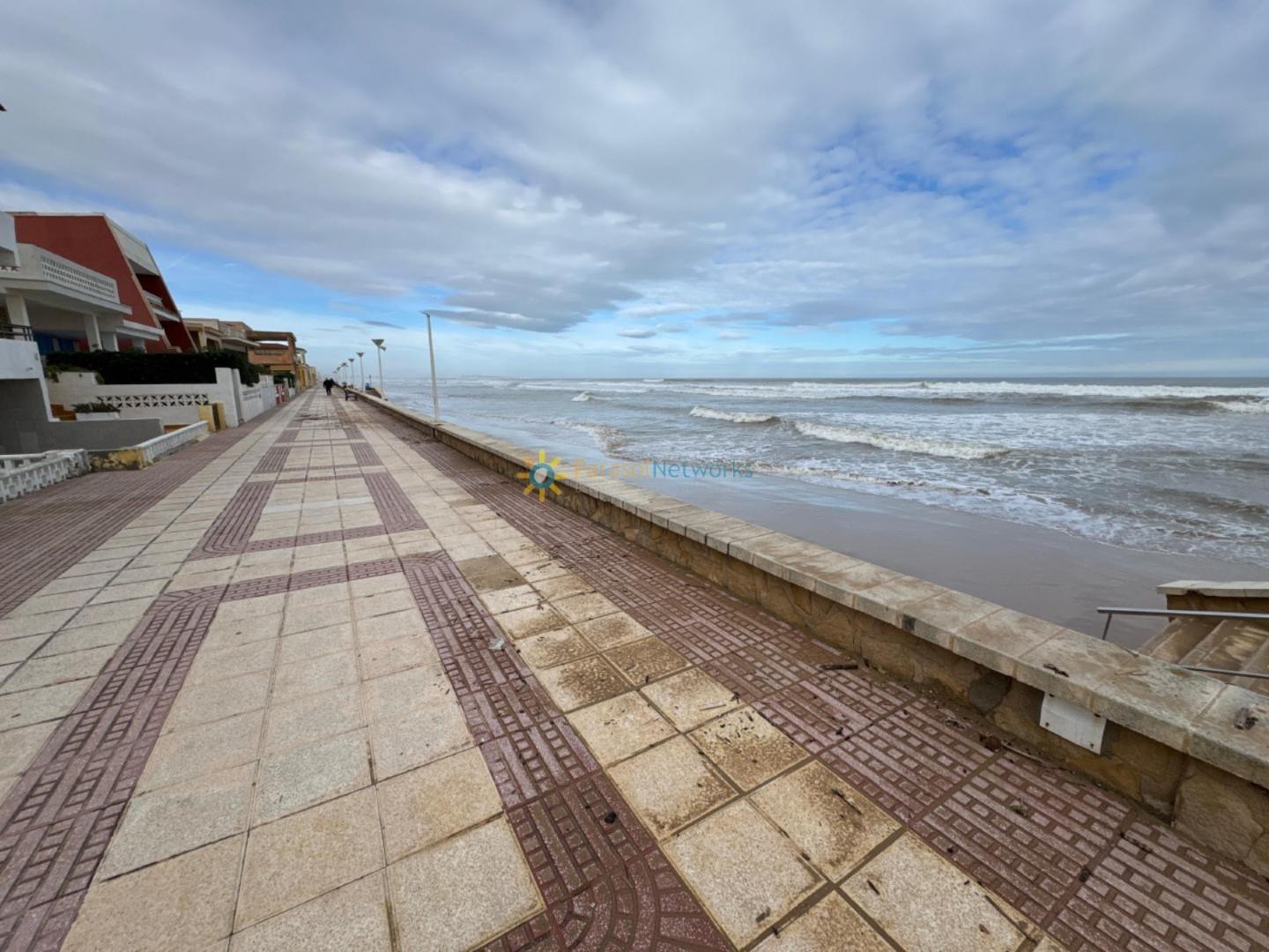 Premise for Sale in Piles