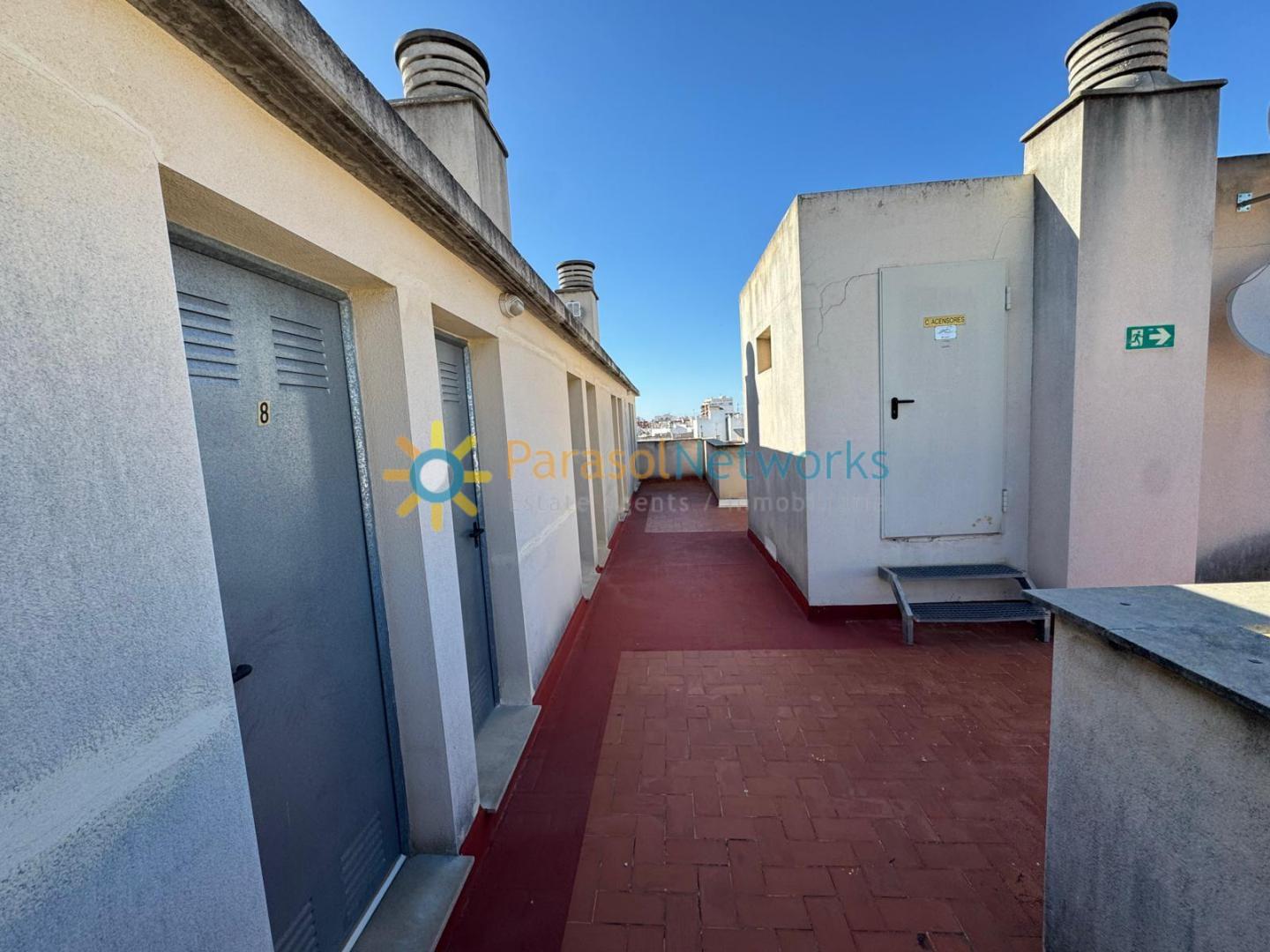 Apartment for Rent in Oliva