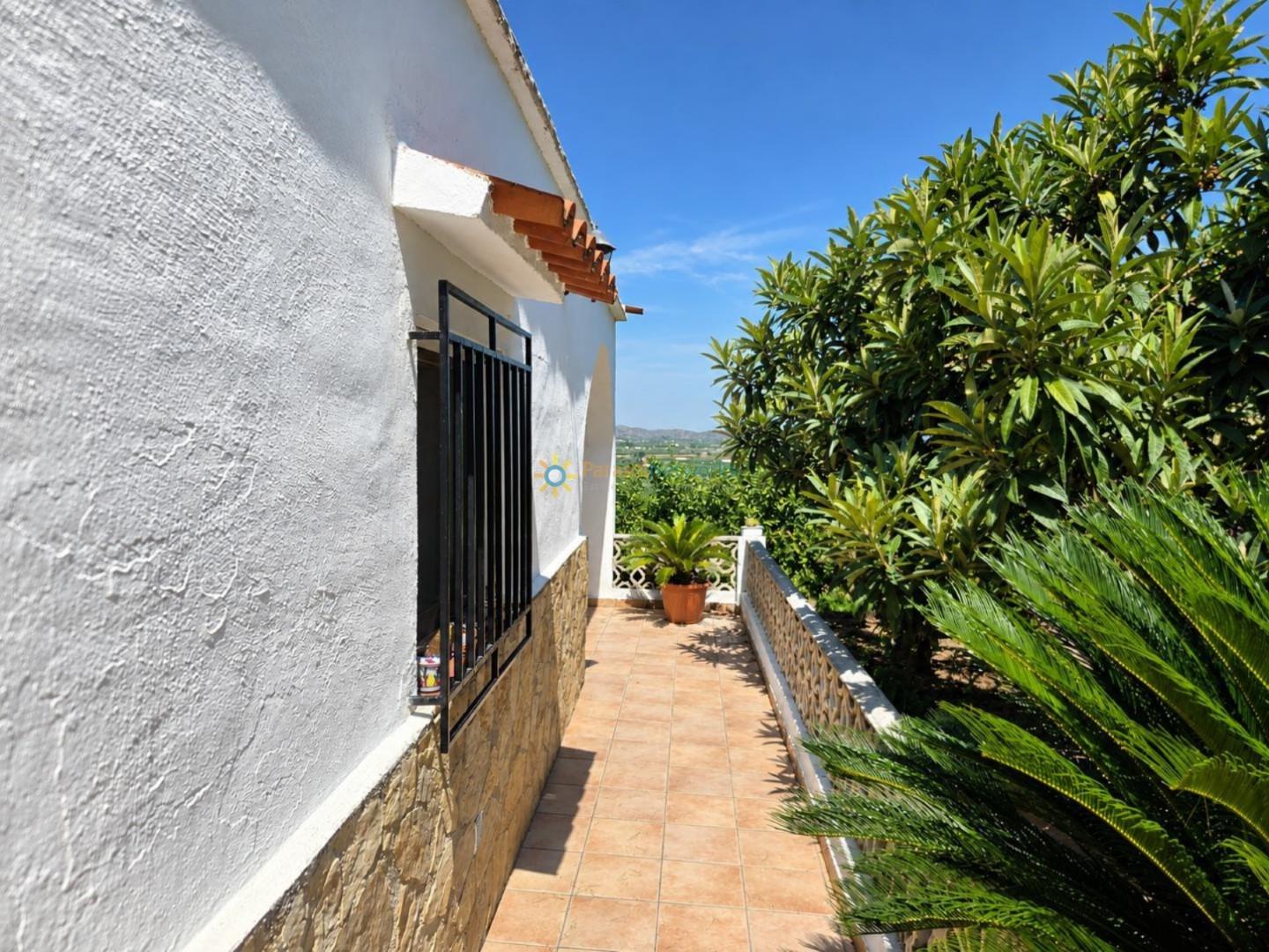 Chalet for Sale in Pego