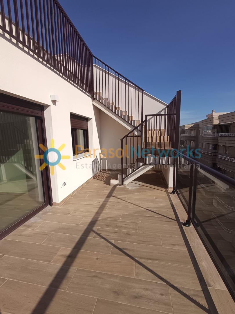 Penthouse for Rent in Daimús