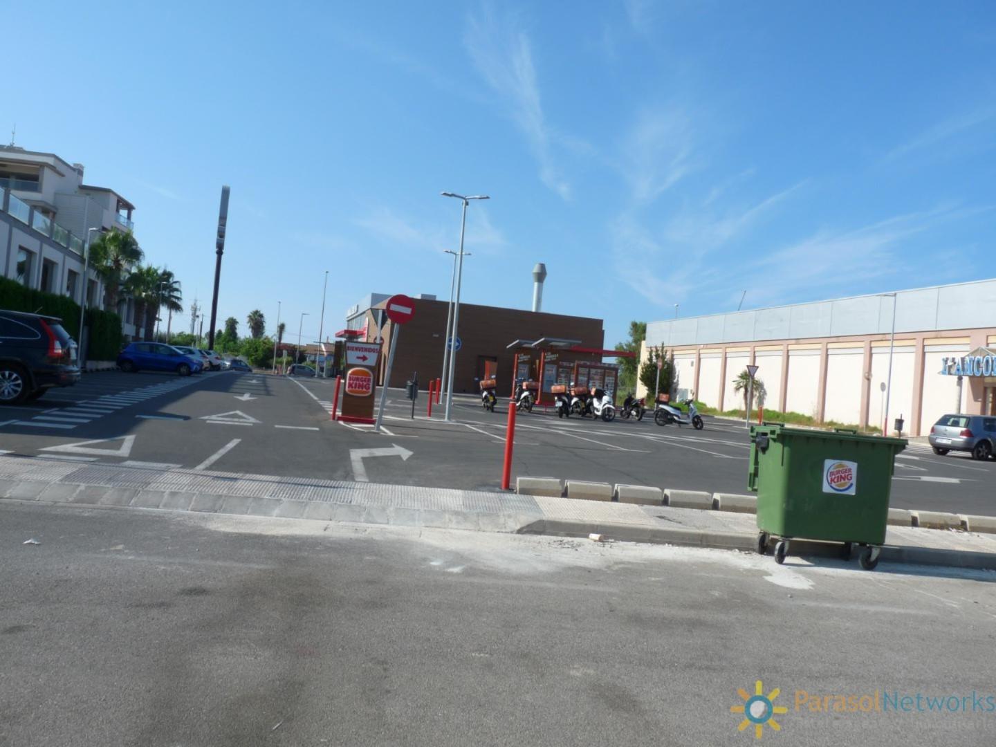 Plot for Sale in Oliva