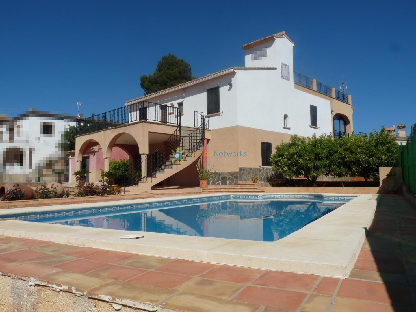 Villa for Sale in La Font d'En Carròs