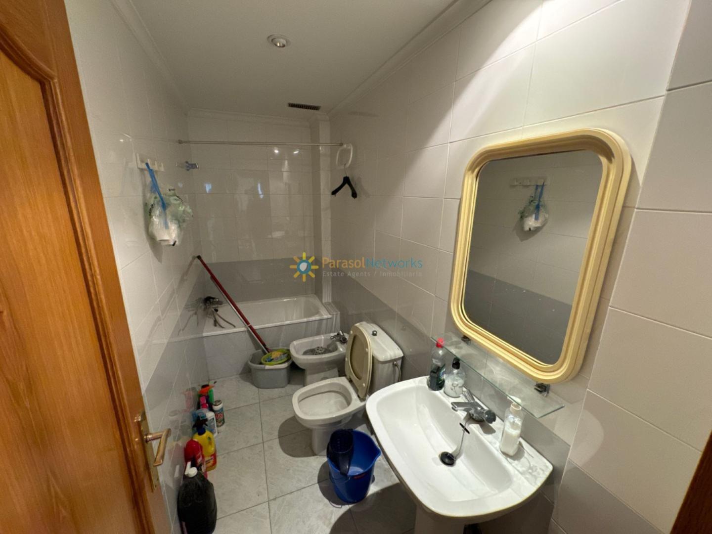 Premise for Sale in Oliva