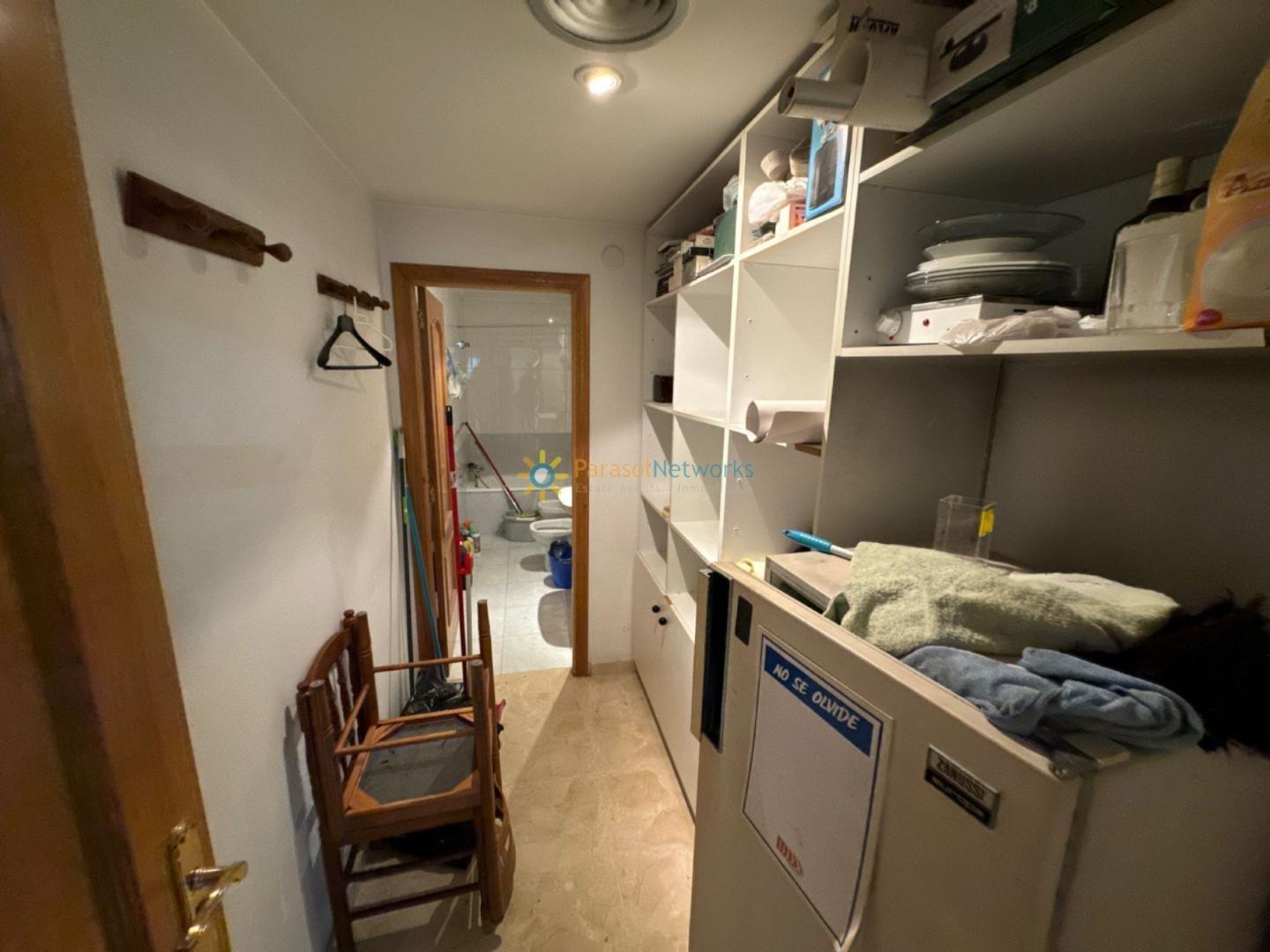 Premise for Sale in Oliva