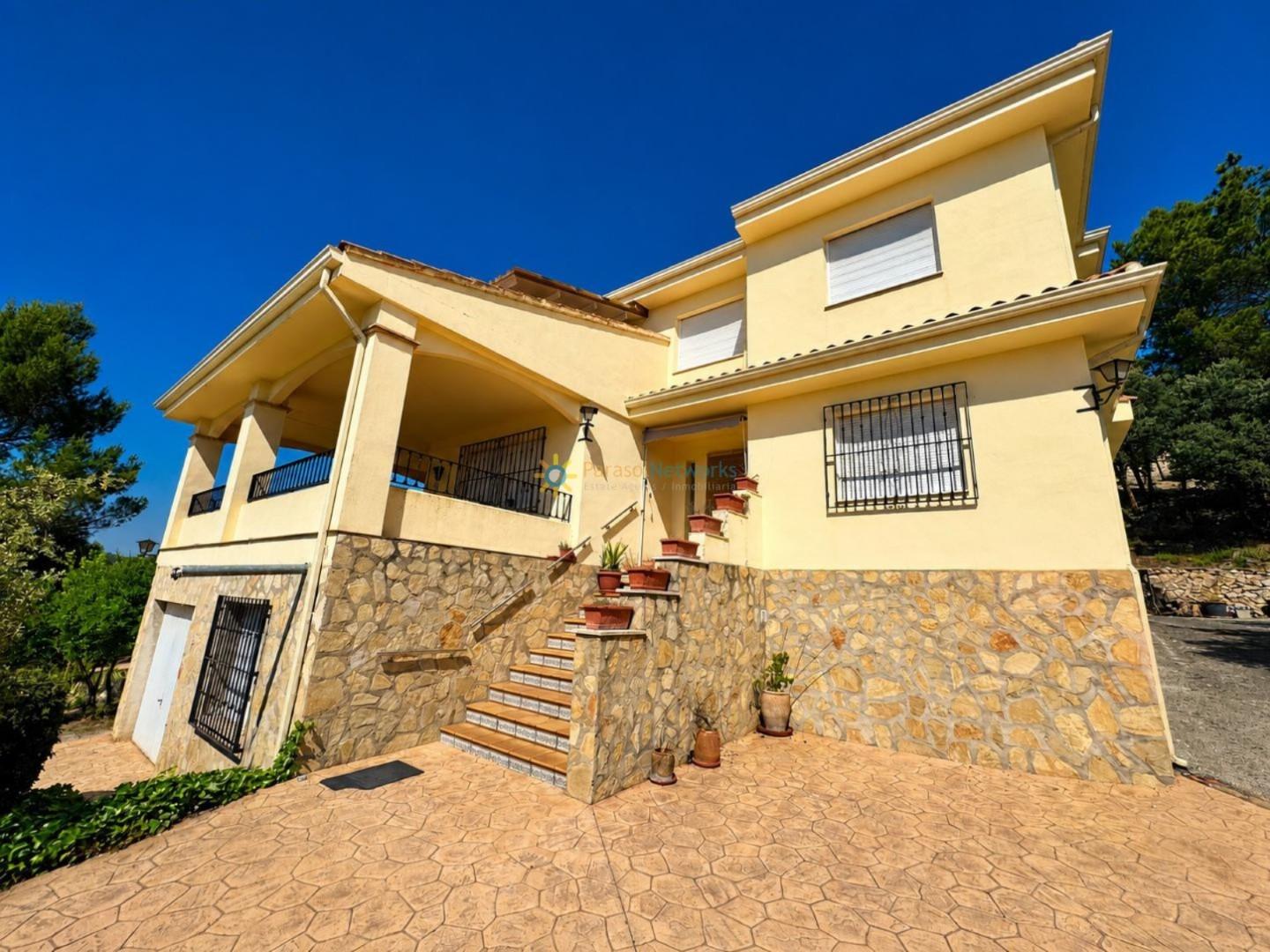 Villa for Sale in Bocairent