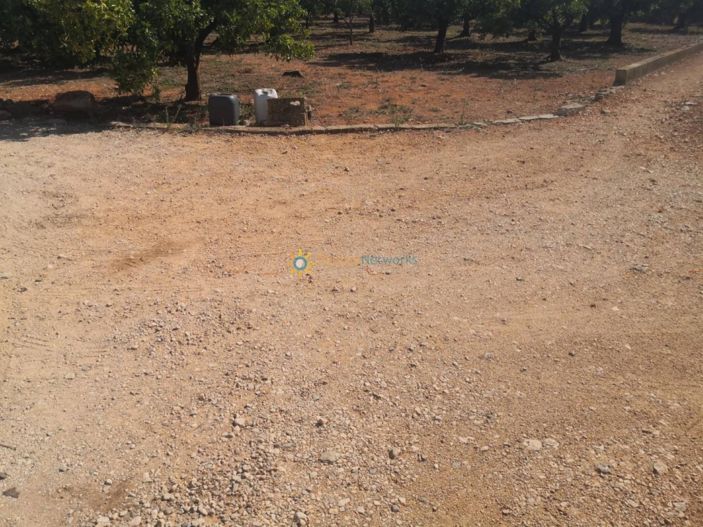 Plot for Sale in Oliva